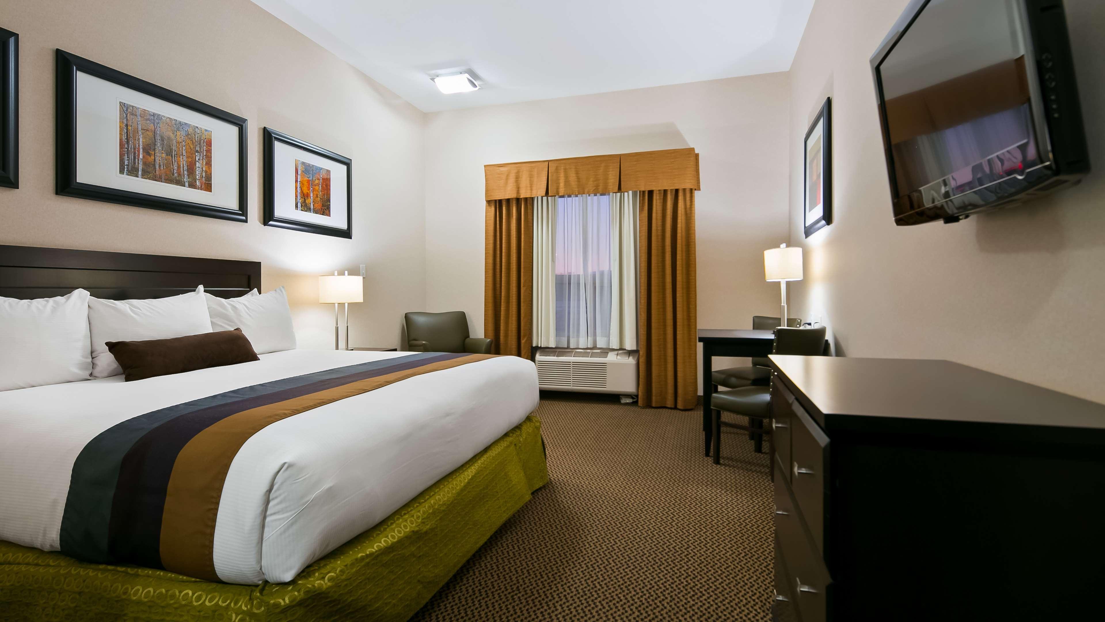 Best Western Wainwright Inn & Suites Ngoại thất bức ảnh