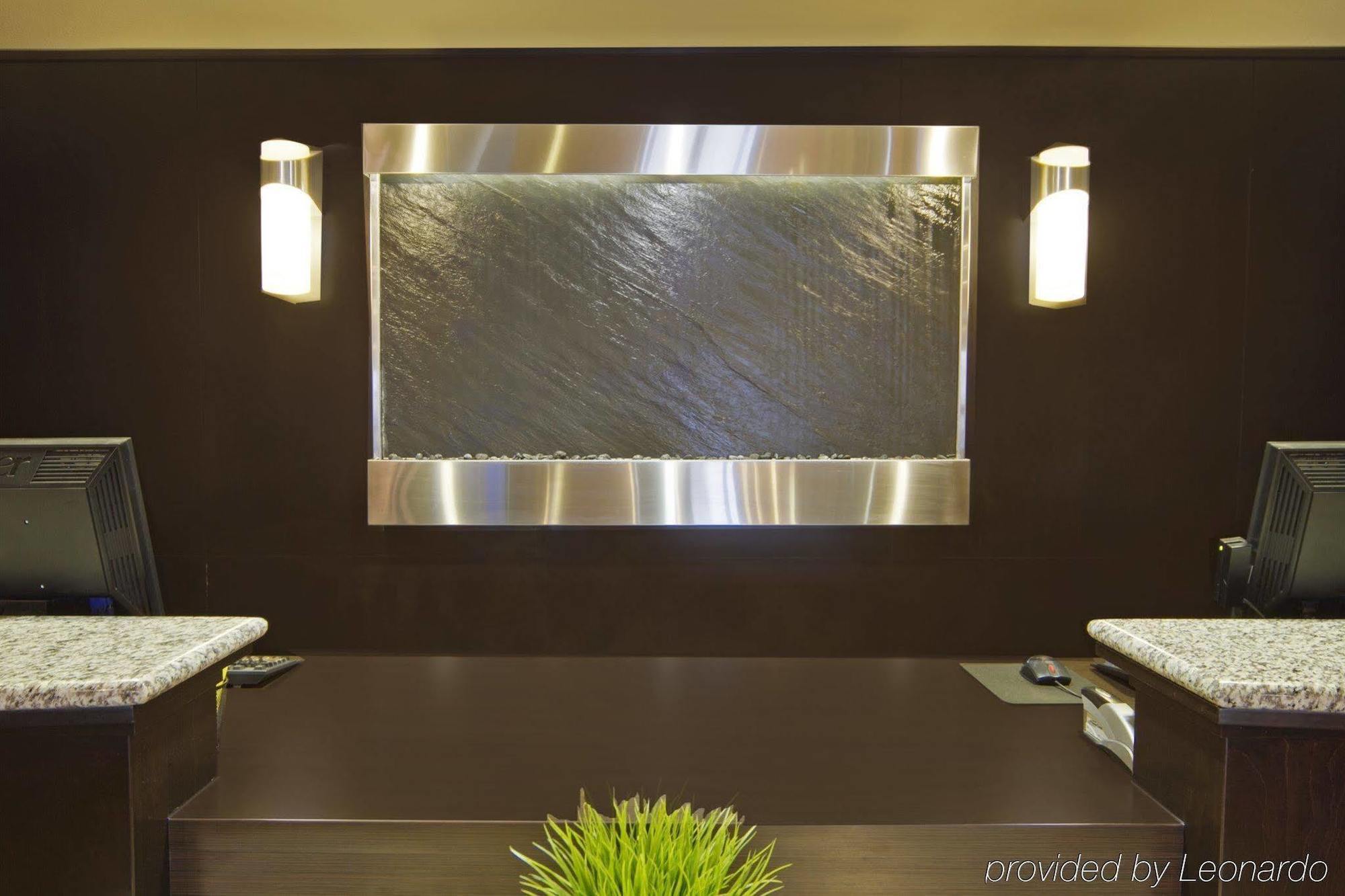 Best Western Wainwright Inn & Suites Ngoại thất bức ảnh