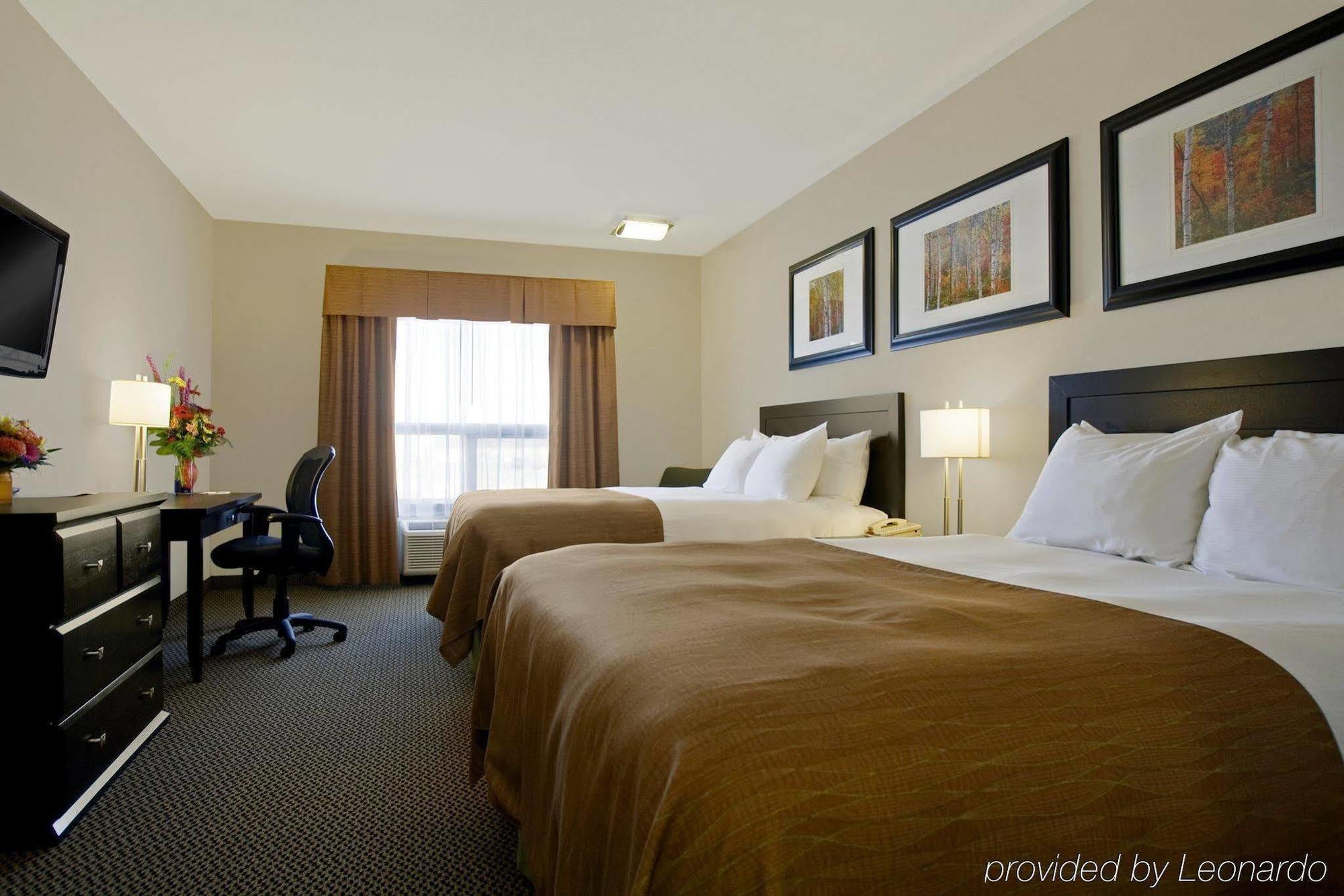 Best Western Wainwright Inn & Suites Phòng bức ảnh