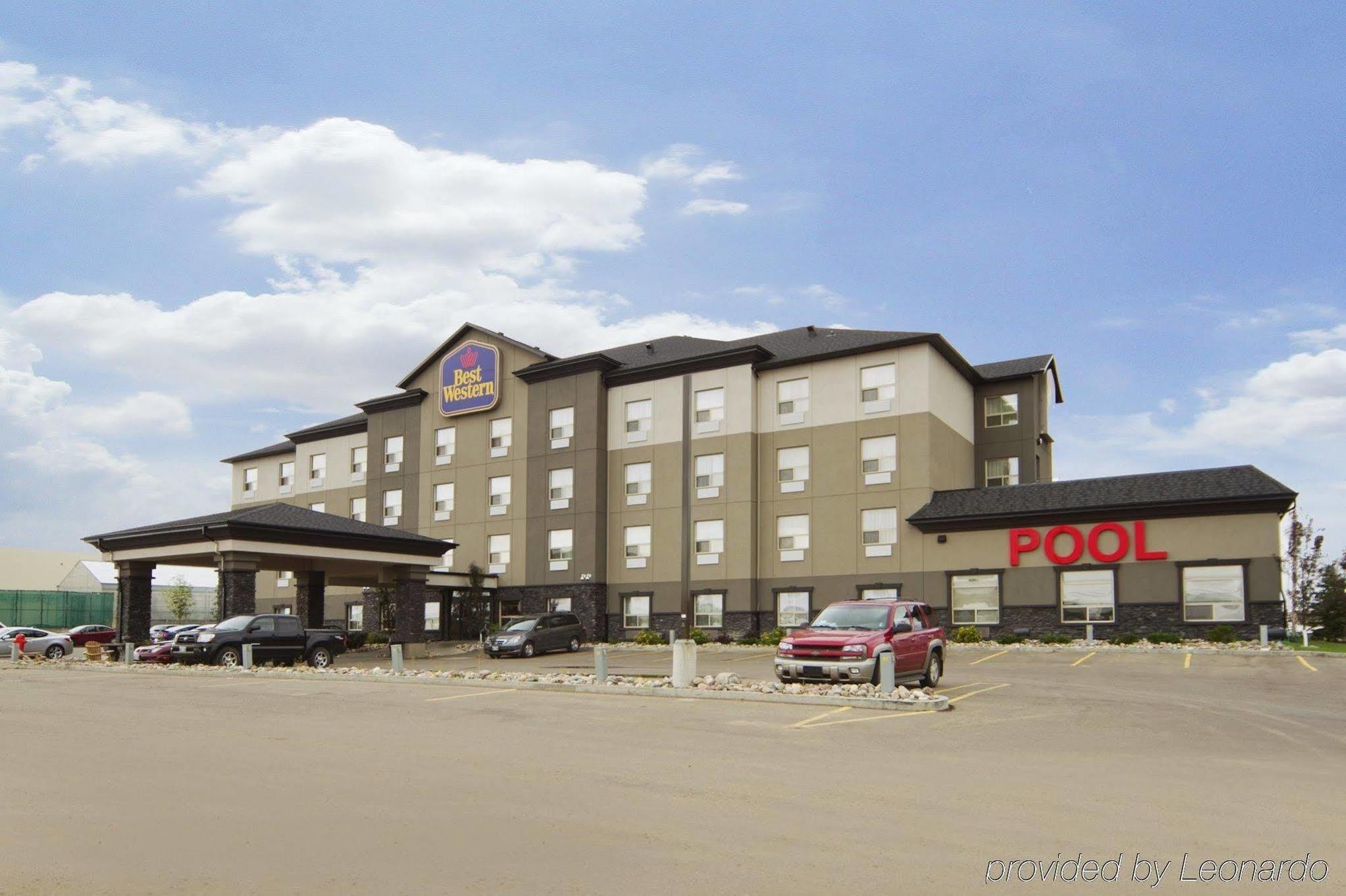 Best Western Wainwright Inn & Suites Ngoại thất bức ảnh